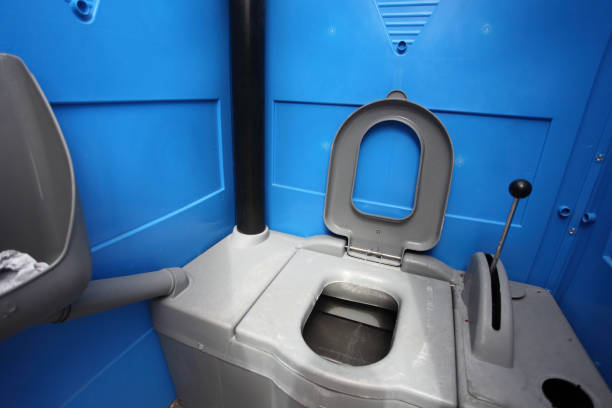 Best Best portable toilet rental  in Clifton Forge, VA